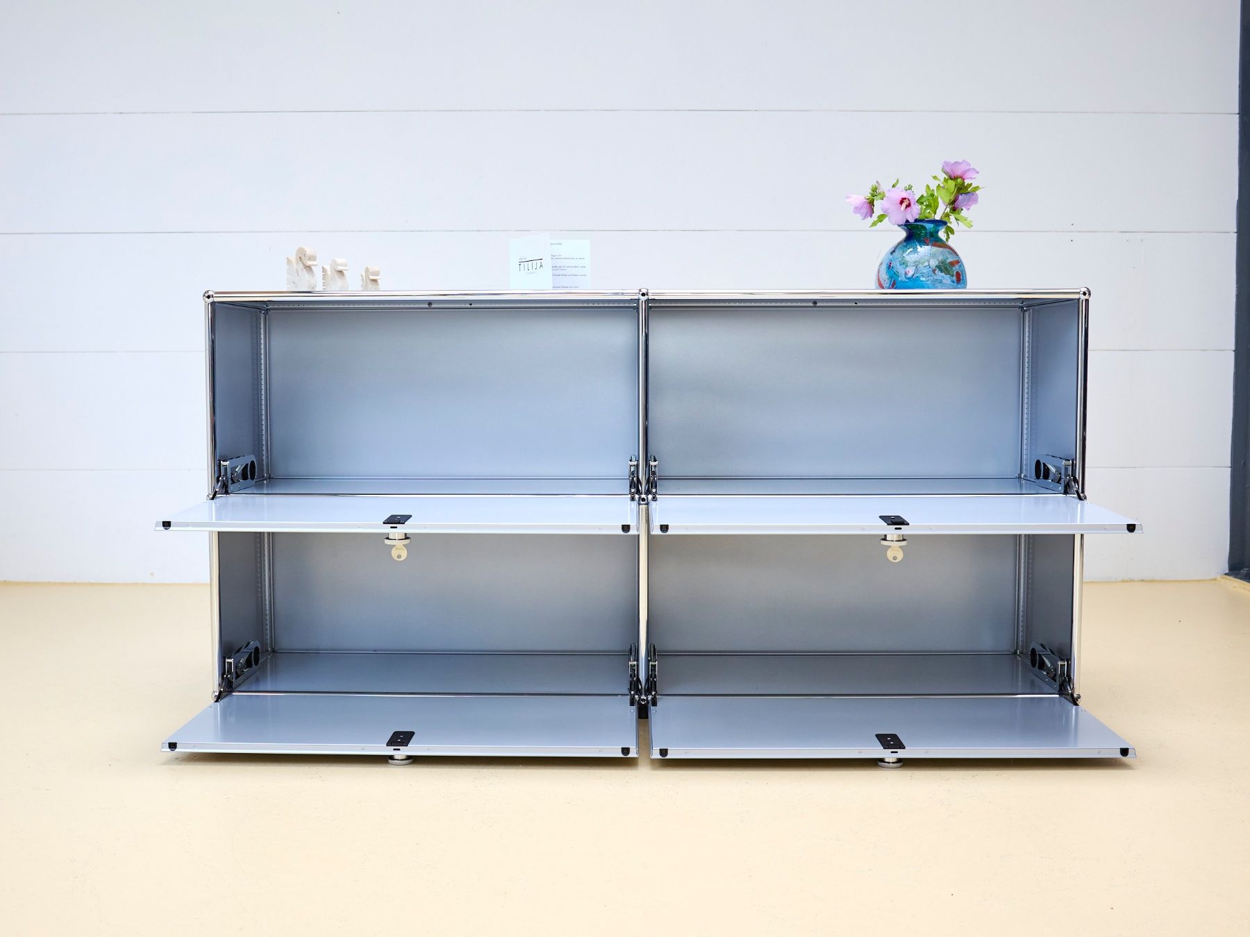 USM Cassettiere: USM Sideboard in Mattsilber – Usato da Meinisberg venduto da atelier_TILIJA 2