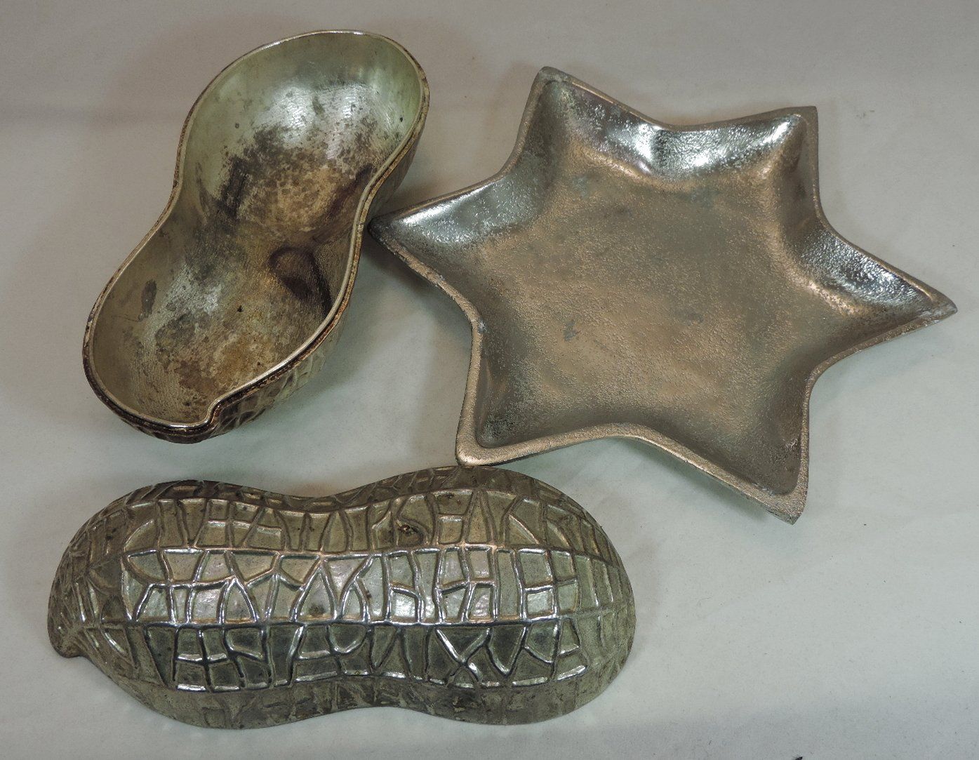 Tutte le decorazioni: Nussdose & Sternschale Silbern, Deko – Usato da Duggingen venduto da doogbua 2