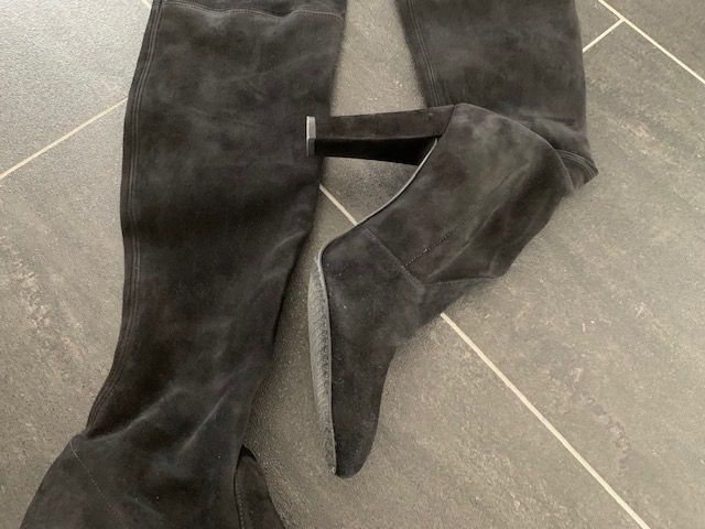 Stuart Weitzman Scarpe da donna: Stuart Weitzman thigh high boots – Usato da Dallenwil venduto da ZD2019 5