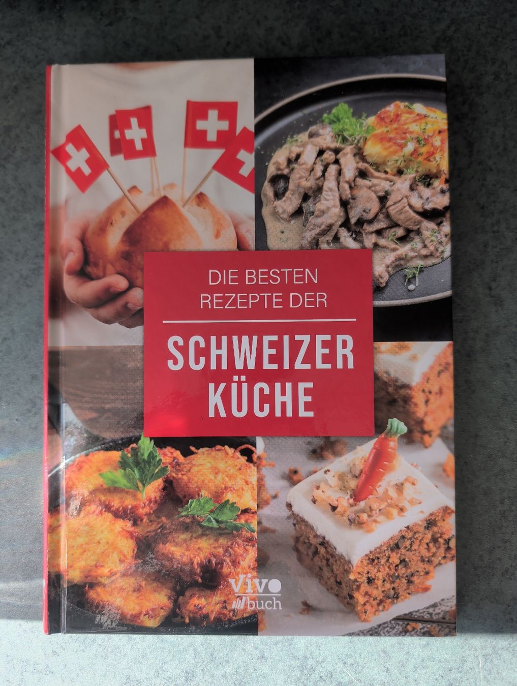 Libri: Die besten Rezepte der Schweizer Küche - Kochbuch – Nuovo (secondo la descrizione) da Pfäffikon SZ venduto da jer_6mmr
