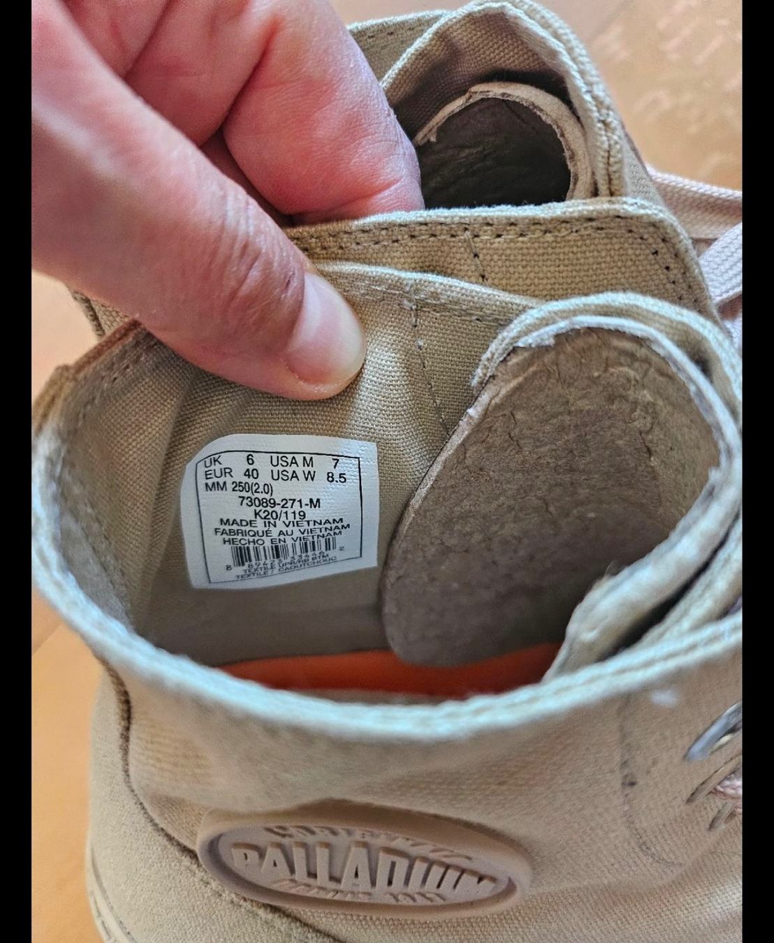 Palladium Scarpe da donna: Palladium Sneakers – Nuovo (secondo la descrizione) da Neuchâtel venduto da ClosetSwap 3