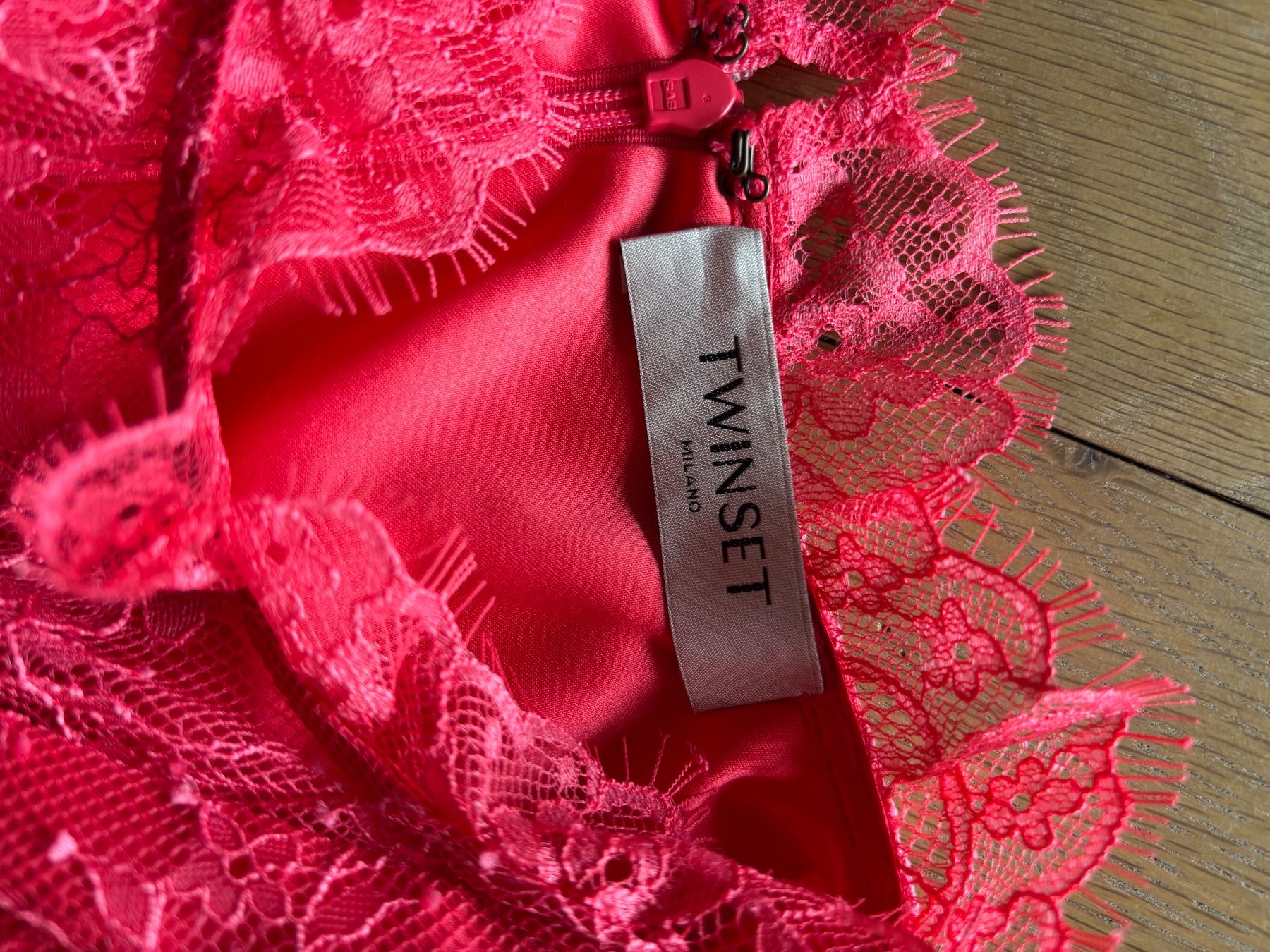 Twinset Vestiti: Robe rose en dentelle Twinset IT42 – Nuovo (secondo la descrizione) da Biel-Bienne venduto da sarahthierry 6