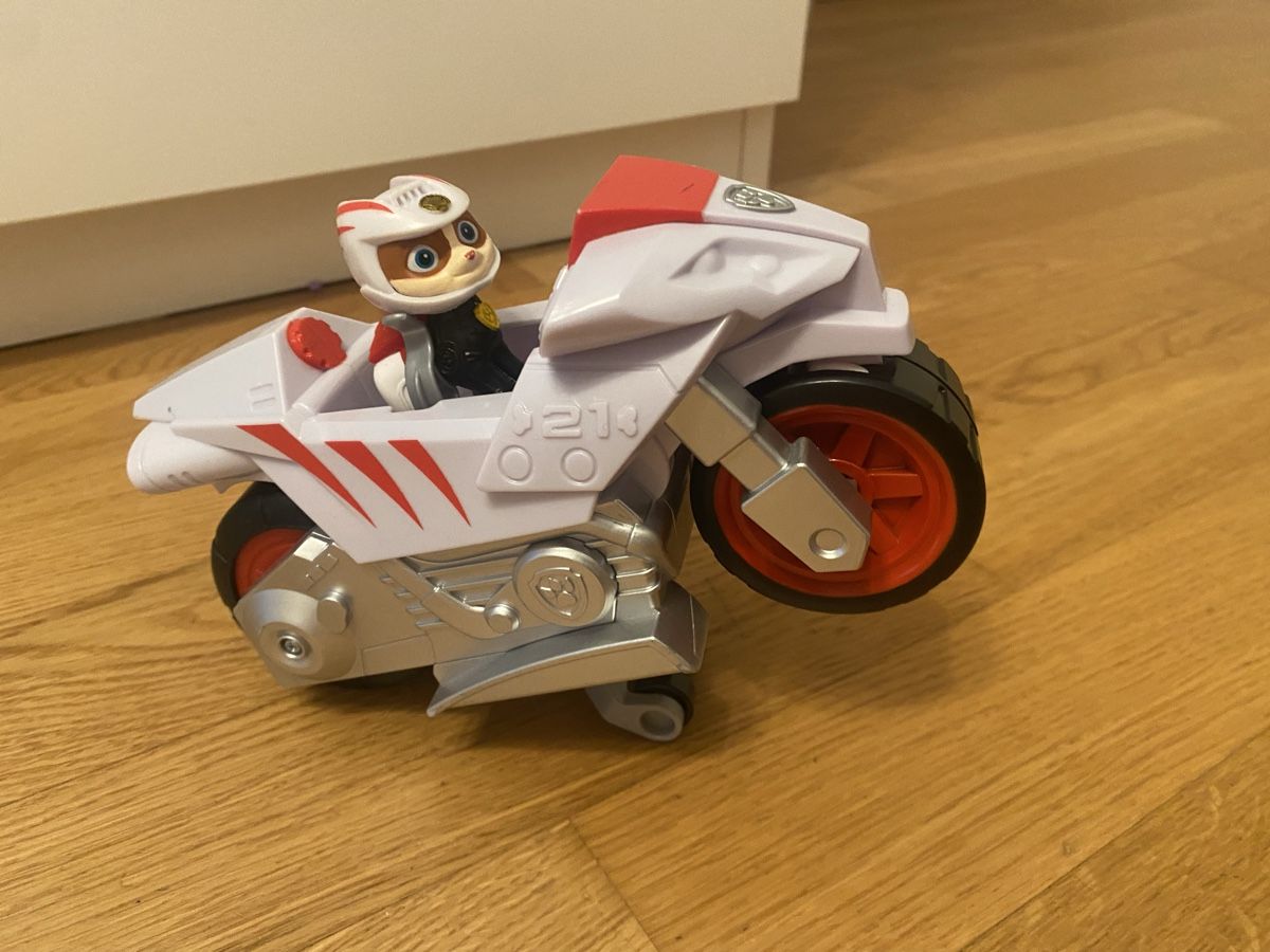 Giocattoli: Spin Master Paw Patrol Wildcat’s Deluxe Pull Back Motorcycle – Usato da Aesch BL venduto da Looping82