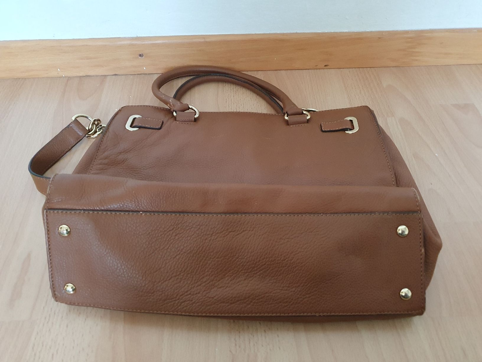 Michael Kors Borse da donna: gebrauchte braune Michael Kors Tasche – Usato da St. Gallen venduto da 1811123 2