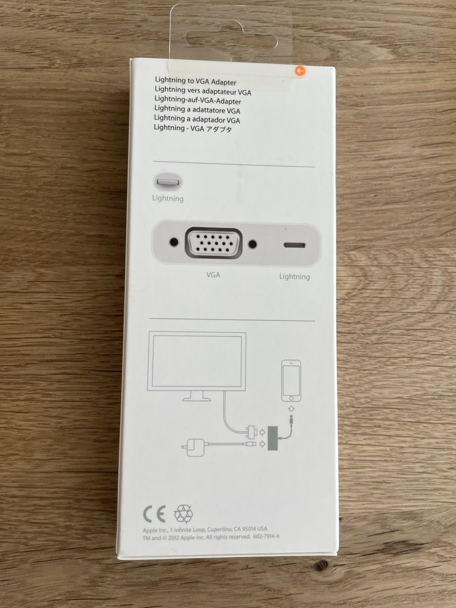 Apple Unità & Adattatore: Apple Lightning to VGA adapter – Nuovo e nell'imballaggio originale da Forch venduto da Jasm222 1