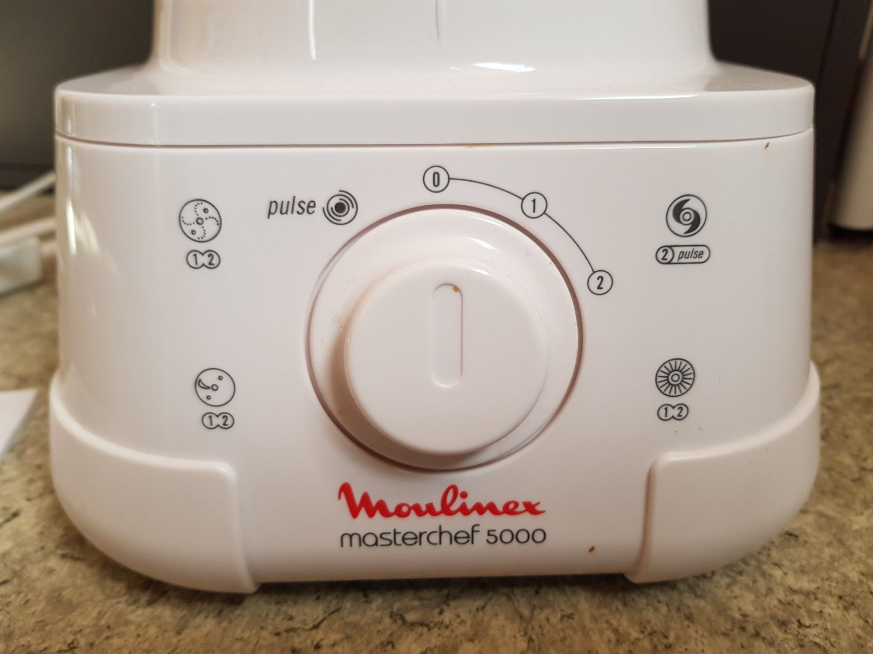 Moulinex Küchengeräte: Moulinex Masterchef 5000 Küchenmaschine – Gebraucht aus Walterswil BE von  1