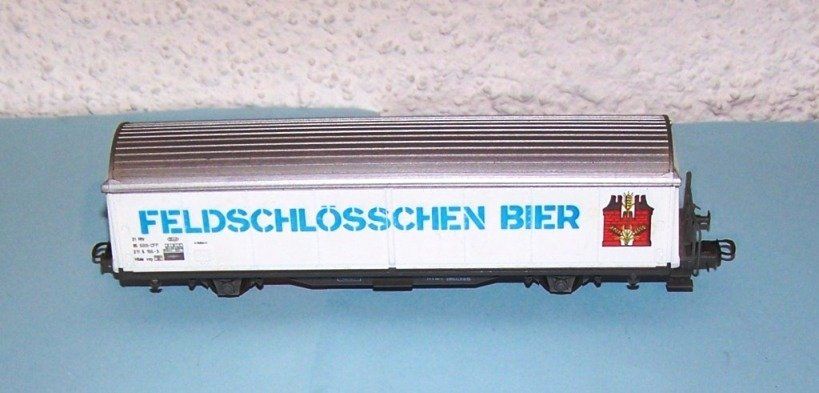 Roco Modellini di ferrovie: Roco H0 46159: Feldschlösschen-Bier Schiebewandwagen, DC – Usato da Brüttisellen venduto da Rentner44zh 3