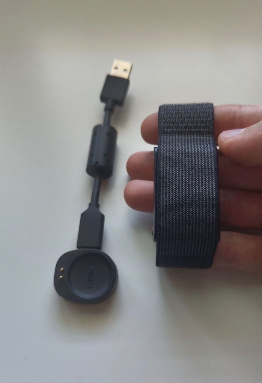Amazfit Smartwatch: Amazfit Heliostrap mit Ladegerät – Gebraucht aus Mellingen von Guilhermefurlan