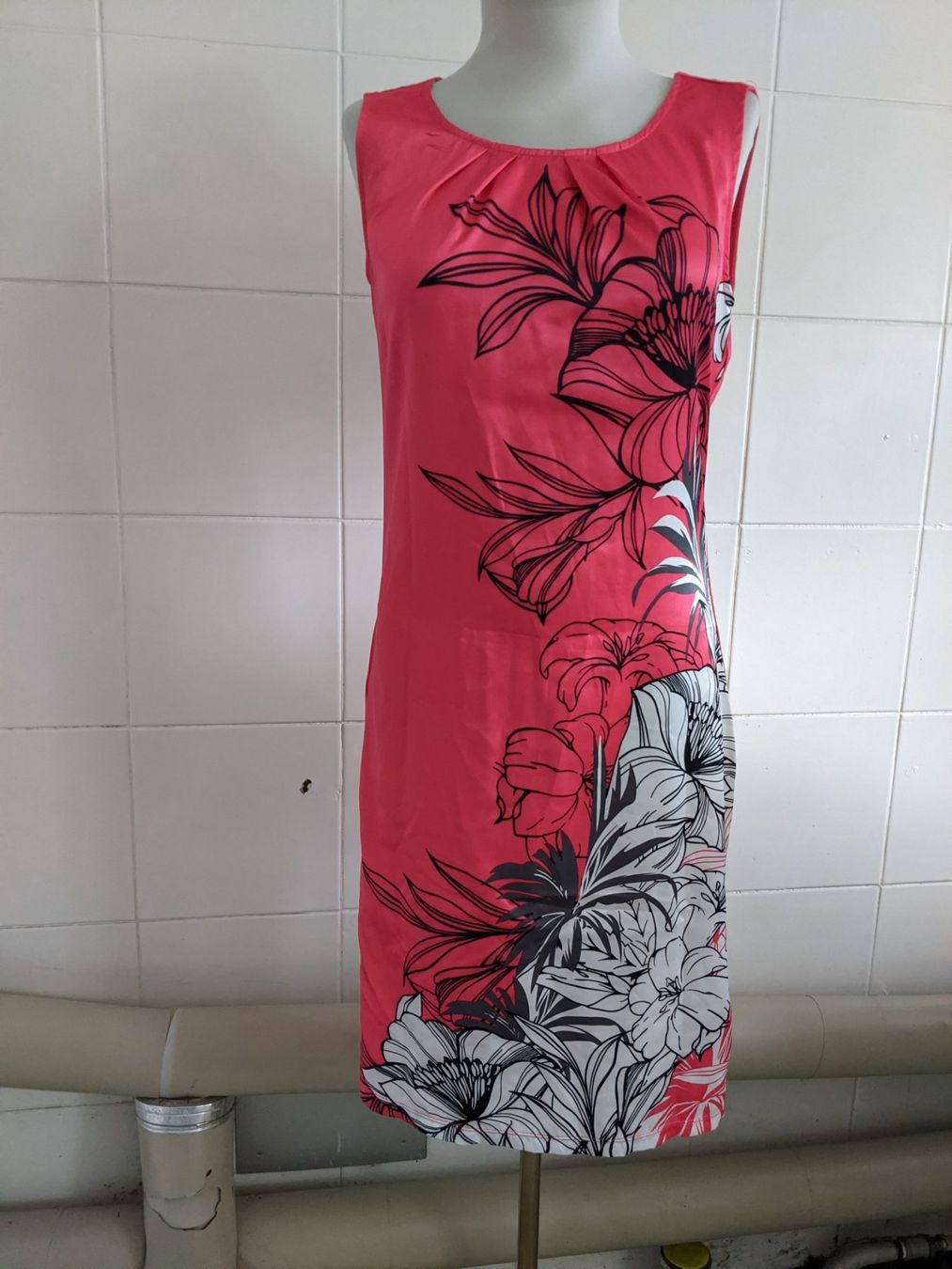 Vestiti: Luftiges Sommerkleid GR 40 – Usato da Langnau am Albis venduto da Judithsebi 1