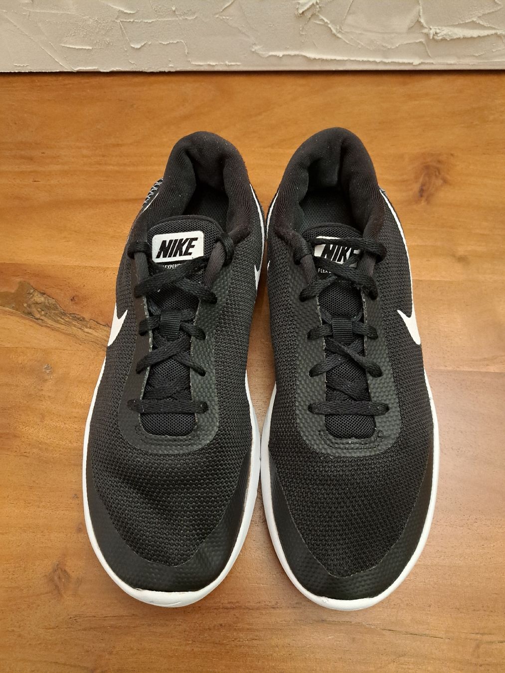 Nike Scarpe da uomo: Nike Flex Experience RN 7, Gr. 40.5, schwarz – Usato da Männedorf venduto da ste_9lfs
