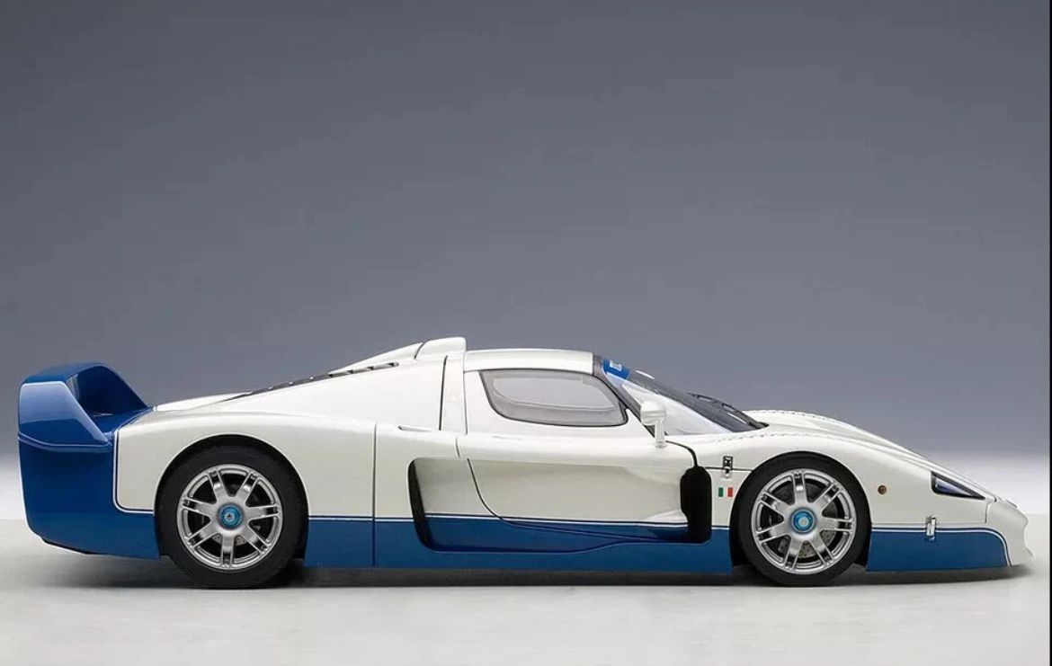 Autoart Modellautos: Maserati MC12 1:18 AutoArt – Neu (gemäss Beschreibung) aus Schänis von retail_rover 1