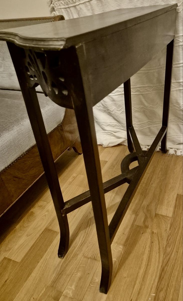 Tables: Console victorienne en bois – D'occasion à Moutier par CaatSerra 2