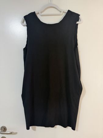 Damen Kleid schwarz Grösse S guter Zustand velour