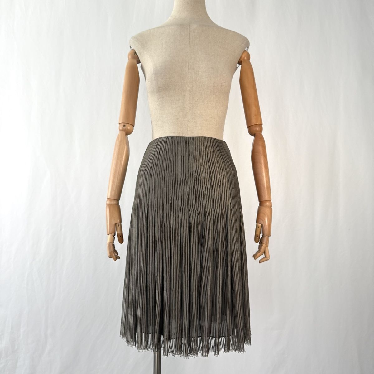 Akris Gonne: AKRIS Silk/Viscose Skirt – Nuovo (secondo la descrizione) da Emmen venduto da Nightingale_2022