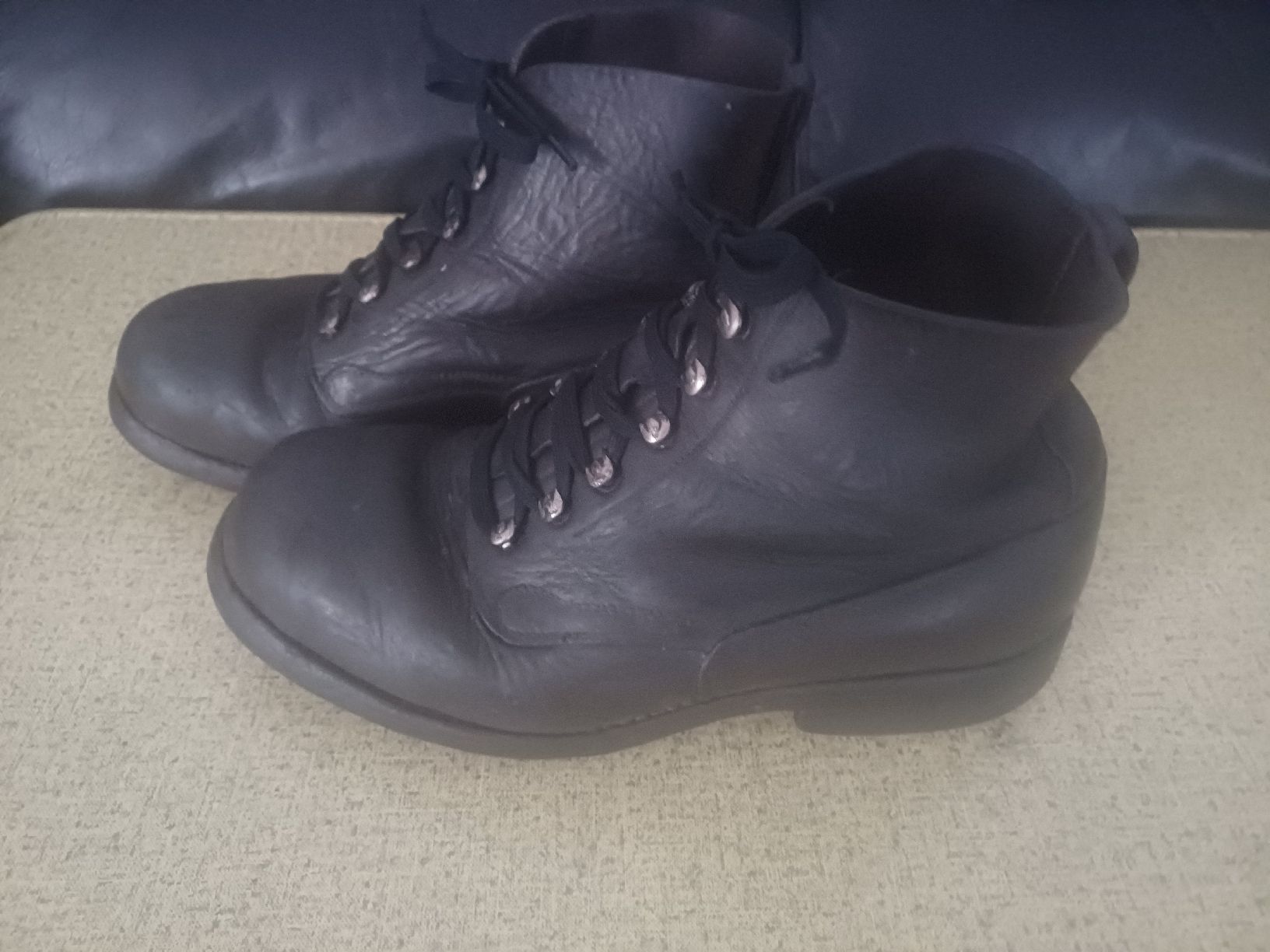 Scarpe da uomo: Antike Nagelschuhe Grösse 43 Schweizer Armee – Usato da Ebersecken venduto da Napf08