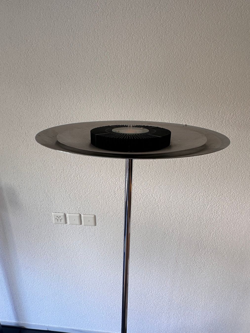 Belux Lampen: LED Stehleuchte Classic von Belux – Neu (gemäss Beschreibung) aus Suhr von leuchtenshop 4