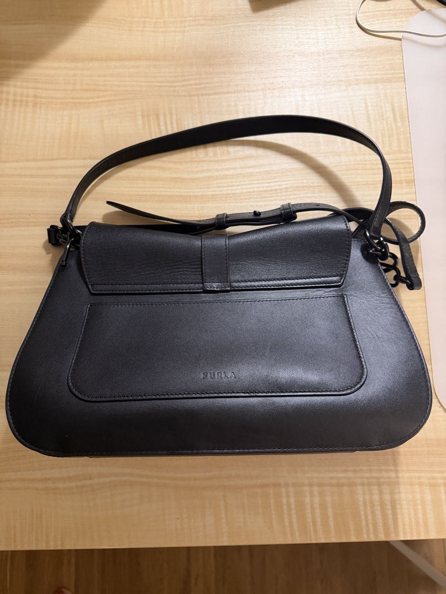 Furla Borse da donna: Furla Flow Large - Black – Nuovo (secondo la descrizione) da Uster venduto da ver_85ng 1