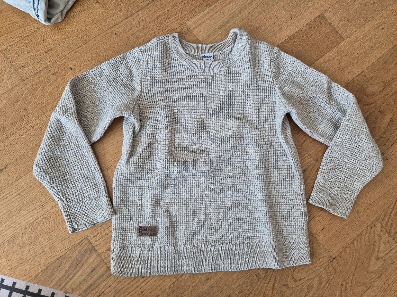 Pulls et sweat-shirts: Pullover Grösse 116/122 – D'occasion à Rickenbach SO par S.u.n.s.h.i.n.e.83