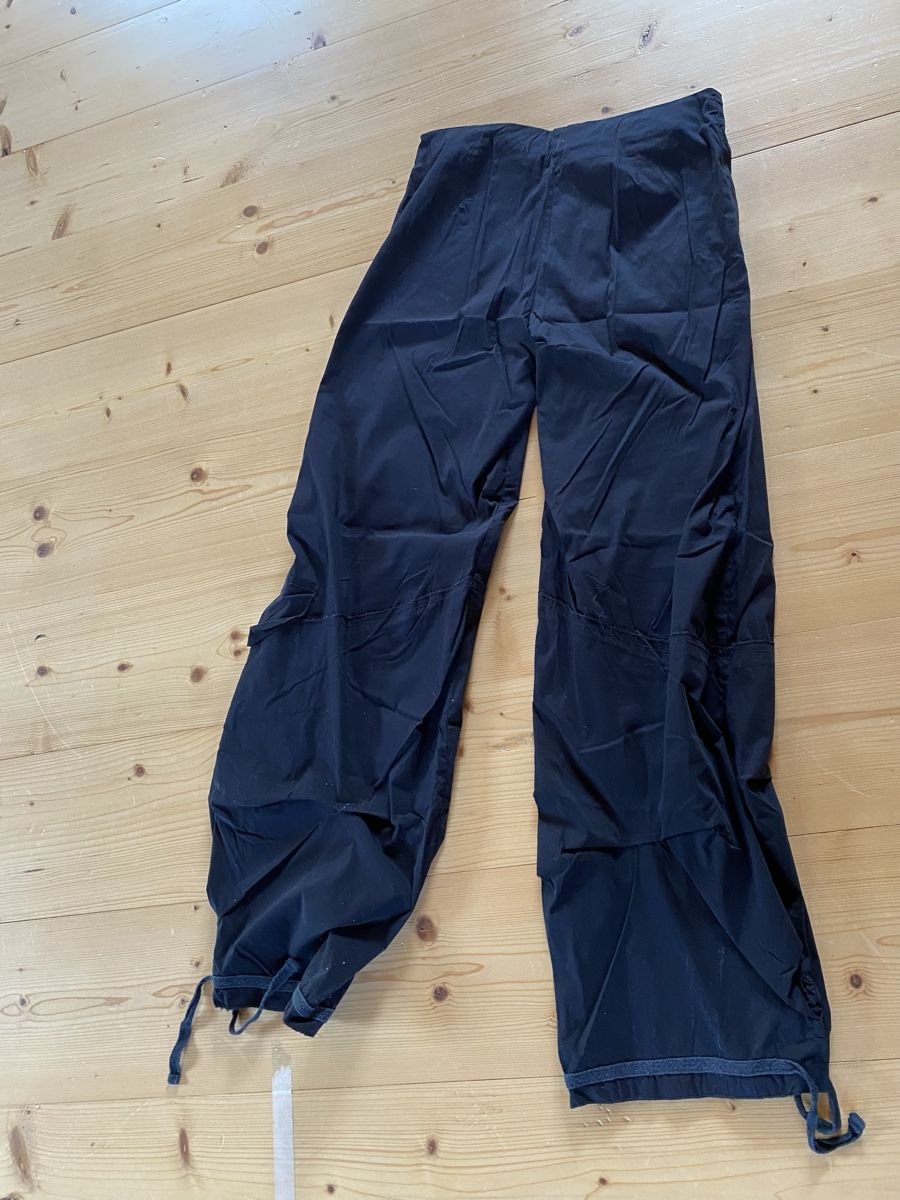 Pantalons: Einzigartige Freizeithose – D'occasion à Bern par ha6_zm75 3