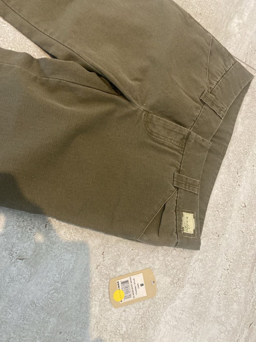 Oakley Pantaloni: Oakley Damen Kurze Hose Gr38 – Nuovo e nell'imballaggio originale da Birrwil venduto da Bendegriz 1