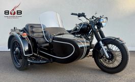 URAL RETRO SEITENWAGEN