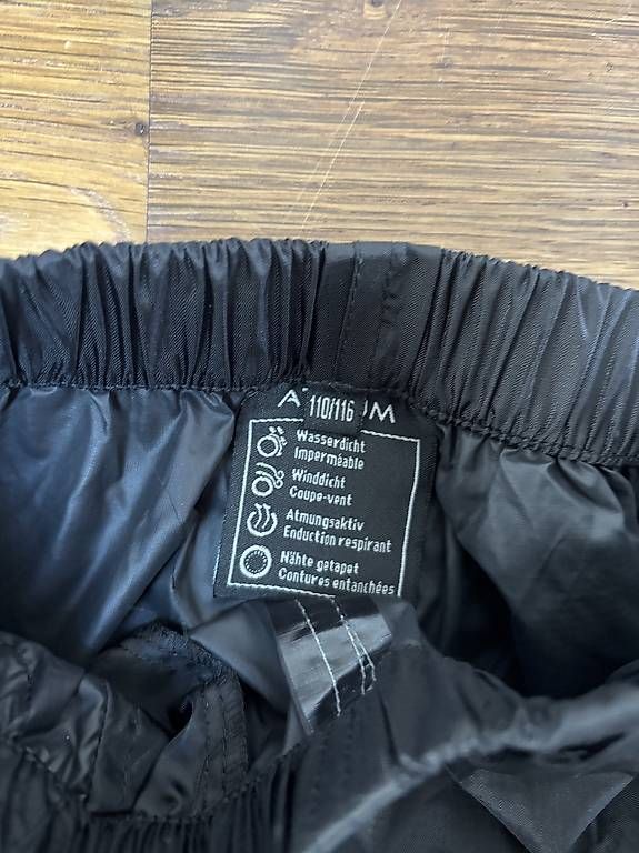 Pantaloni: Regenhosen 110 – Usato da Biglen venduto da Joel017 3