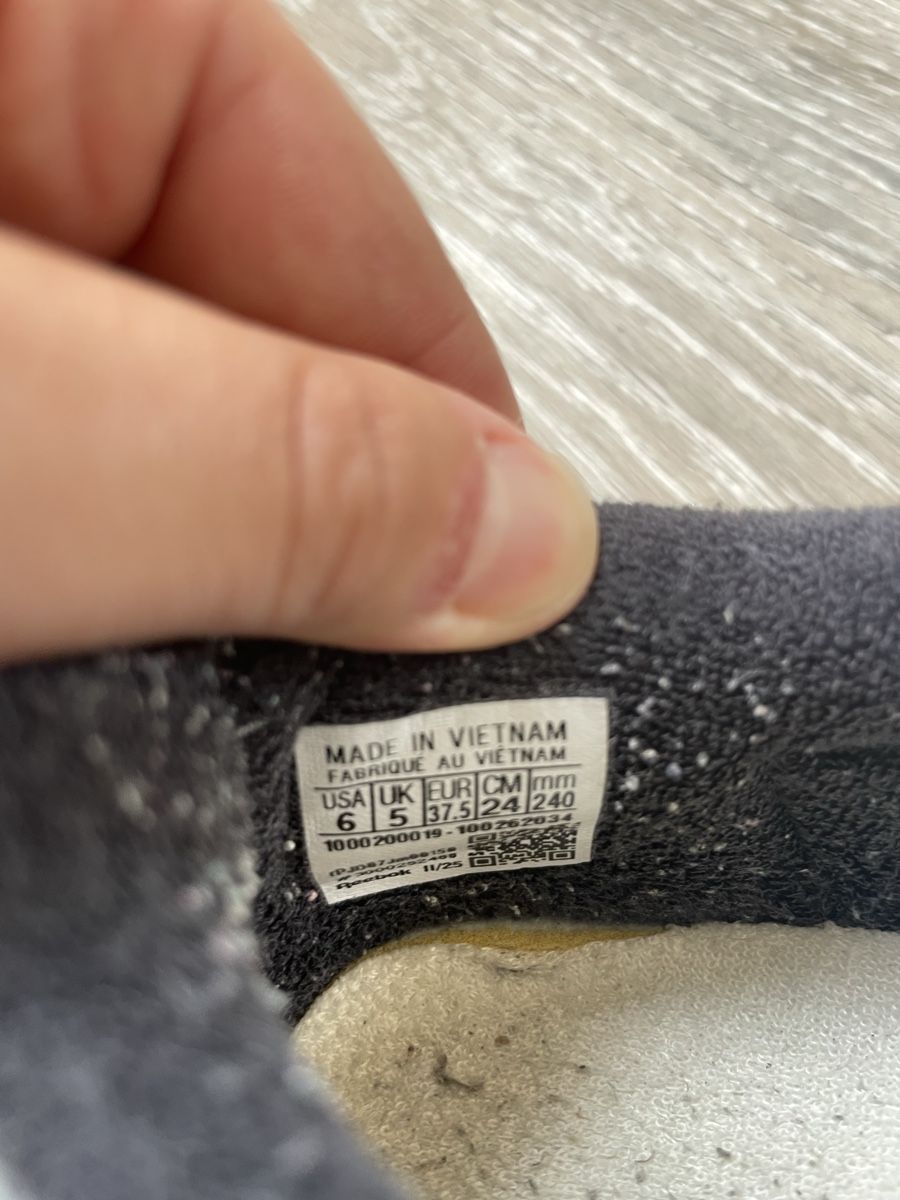 Reebok Scarpe da uomo: Reebok taille 37.5 – Nuovo (secondo la descrizione) da Noës venduto da titerfly 1
