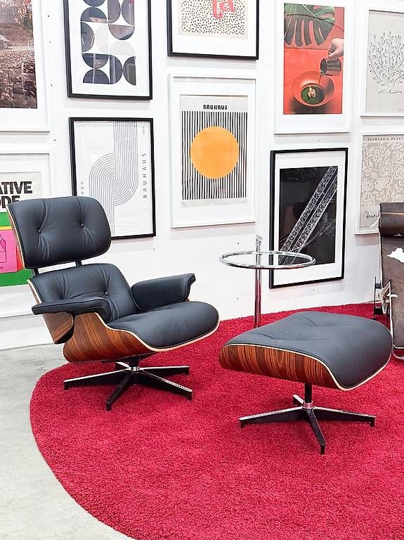Poltrone: Lounge Chair Replica – Nuovo e nell'imballaggio originale da Basel venduto da used. 1