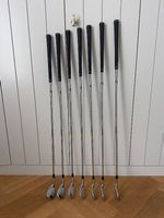Titleist AP2 710 Eisensatz 4PW | Dynamic Gold R300
