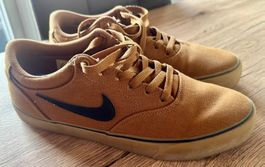 Nike SB 42