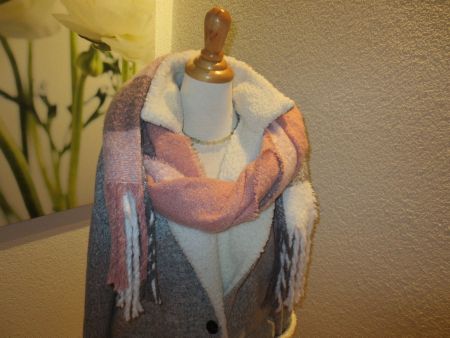 Pull & Bear Kurzmantel Gr. 40 grau/weiss