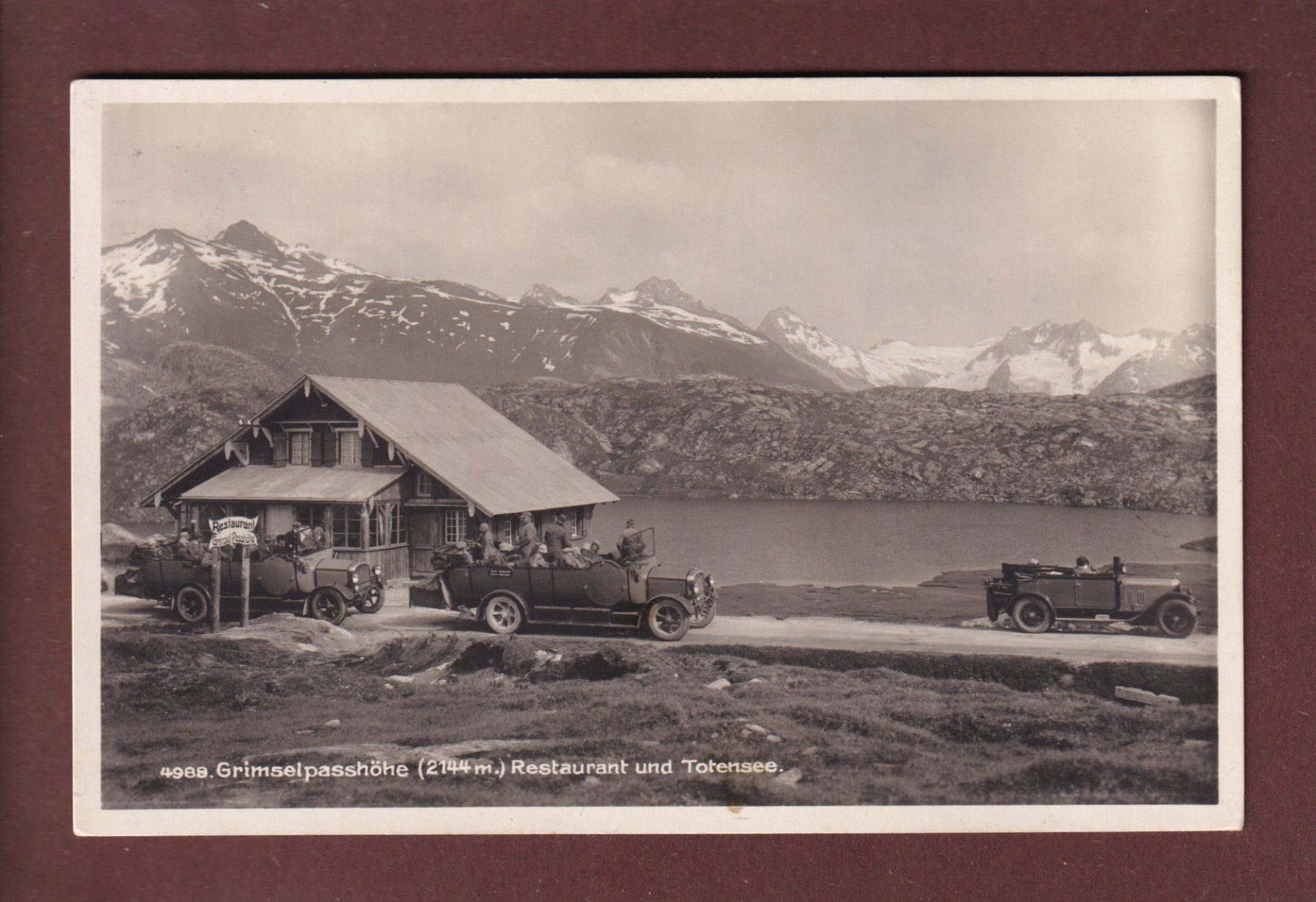 Cartoline postali: GRIMSELPASSHÖHE - Restaurant - Postauto - 1931 – Usato da Pully venduto da nicecards