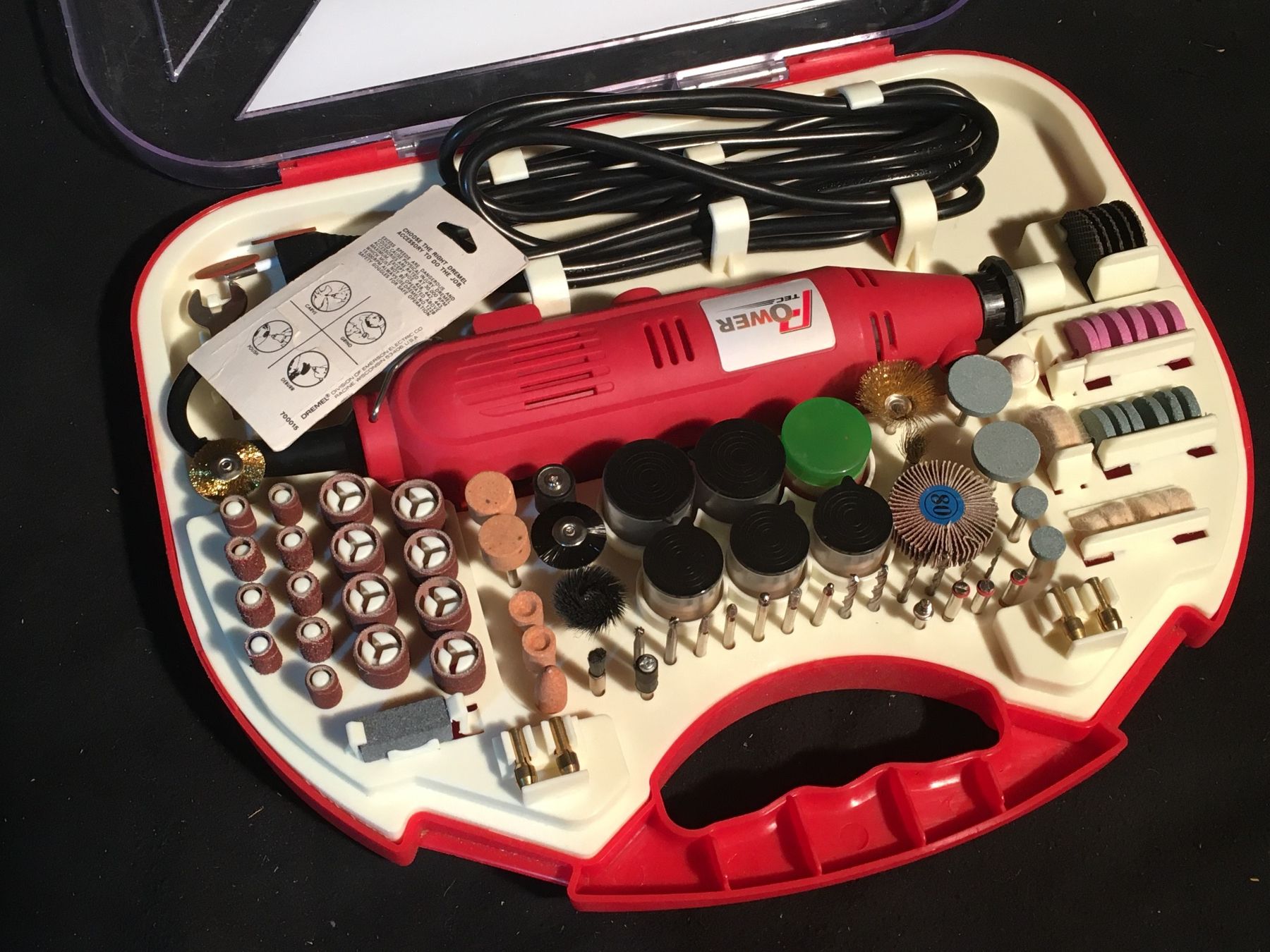 Toutes les machines: Multifunktions- Schleifer PowerTec – D'occasion à Rorbas par reb_yz8n