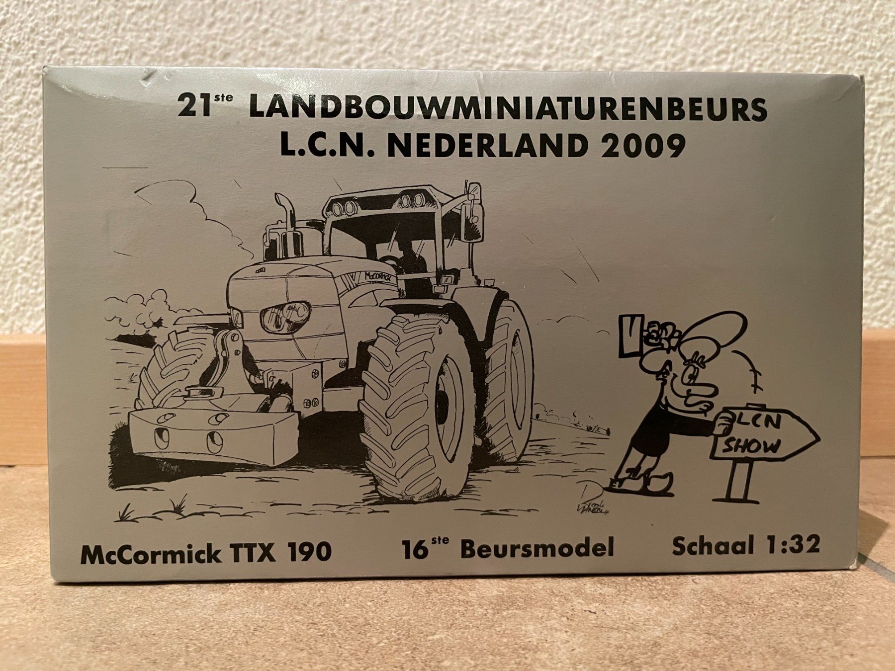 Trattori: SIKU Mc Cormick TTX 190 L.C.N. 2009 – Nuovo e nell'imballaggio originale da Kreuzlingen venduto da Stefan1150 4