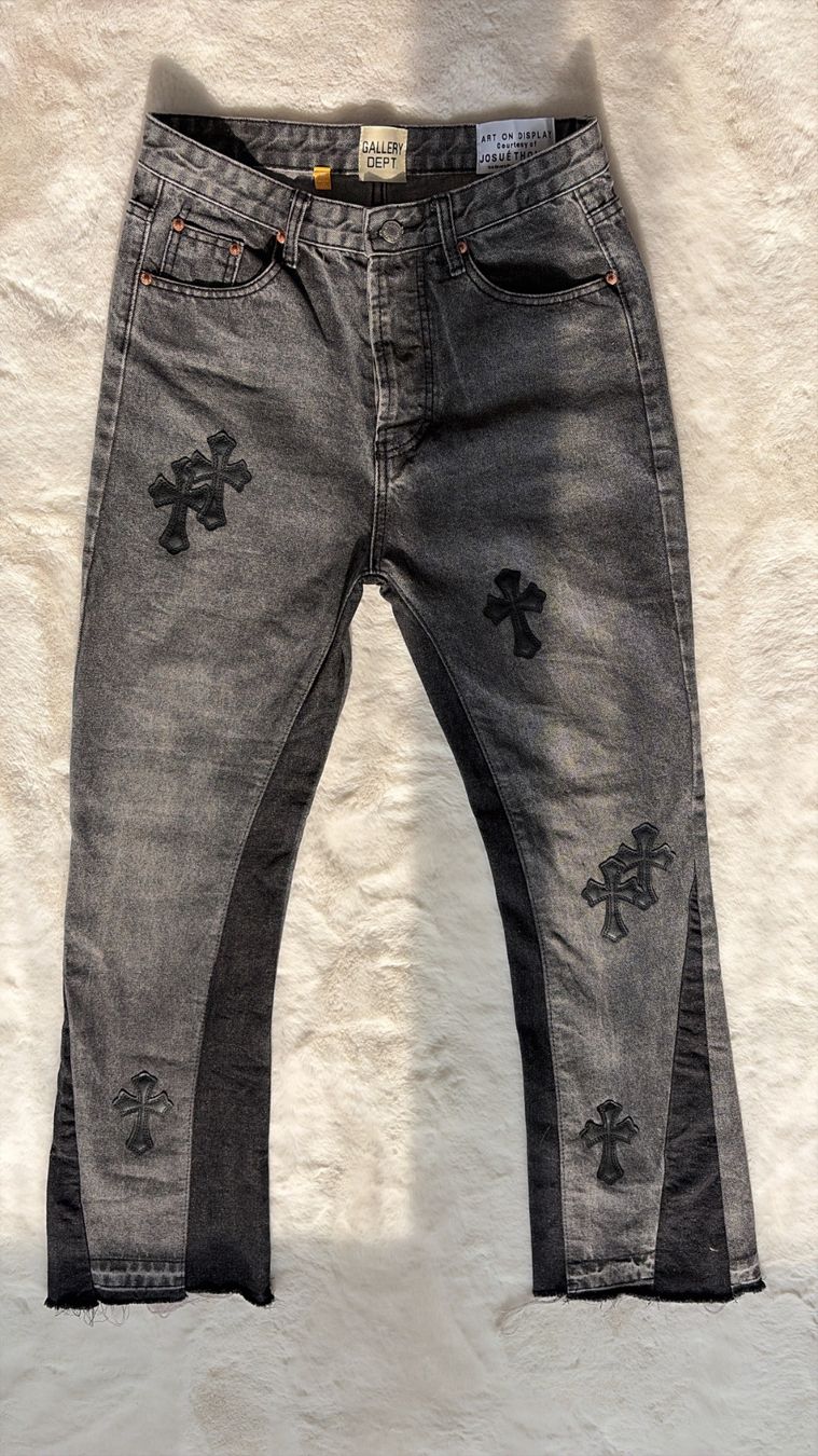 Chrome Hearts Jeans: Chrome Hearts Flared Denim – Neuf (Voir description) à Schafisheim par Tastwo