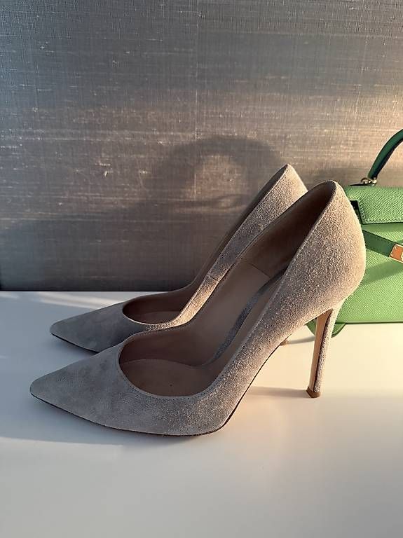 Gianvito Rossi Scarpe da donna: Gianvitto Rossi Pumps – Usato da Wädenswil venduto da Cocomagi 4
