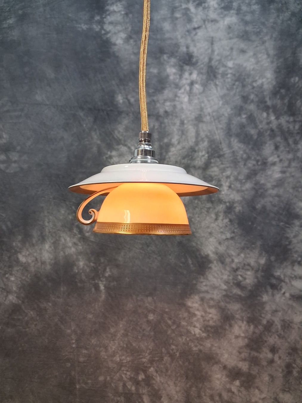 Lampadari & plafoniere: Tee Tassen Lampe – Usato da Winterthur venduto da lampenretter