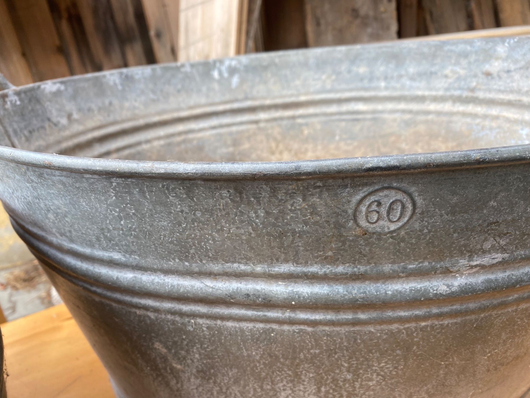 Autres décorations pour le jardin: Blechzuber – D'occasion à Lenk im Simmental par gwustu 5