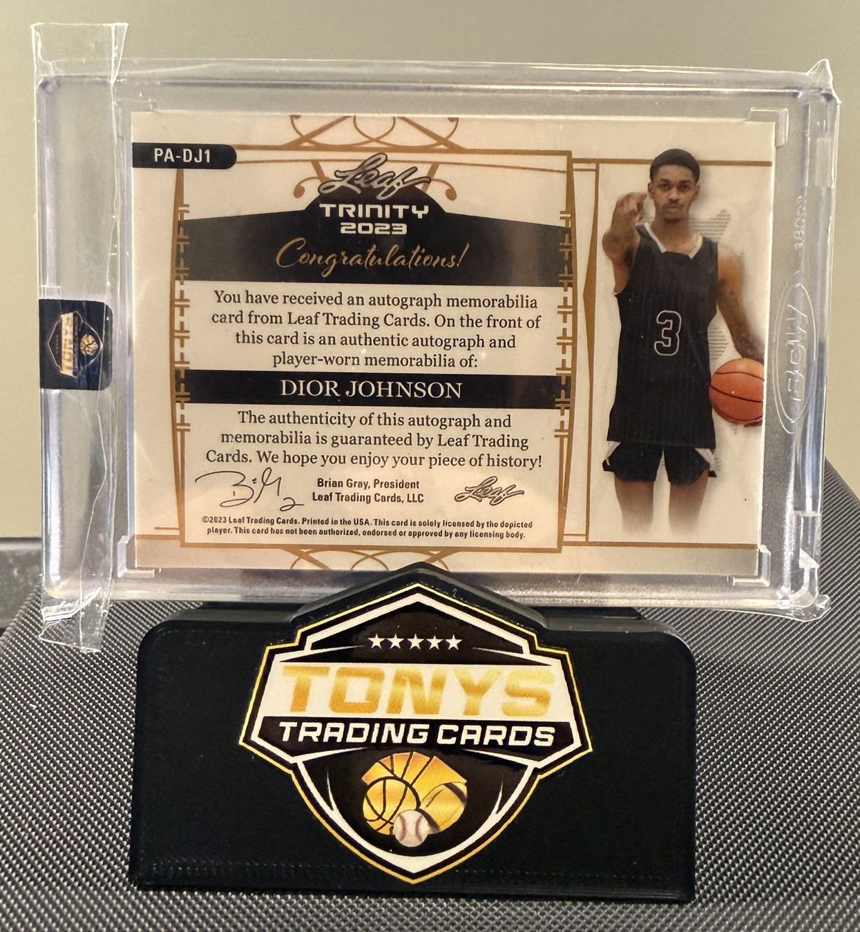 Sammelbilder & Trading cards: 2023 Leaf Trinity Dior Johnson Game Worn Memorab. Auto 32/40 – Neu und originalverpackt aus Bern von fontanastico 1