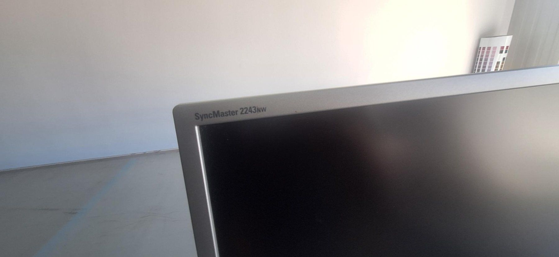 Monitore: Bildschirm Samsung SyncMaster 2243NW – Defekt aus Gampel von topper 1