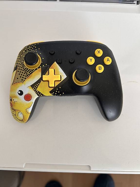 Controller: Switch manette Pokémon – Usato da Cugy VD venduto da Dolbers 1