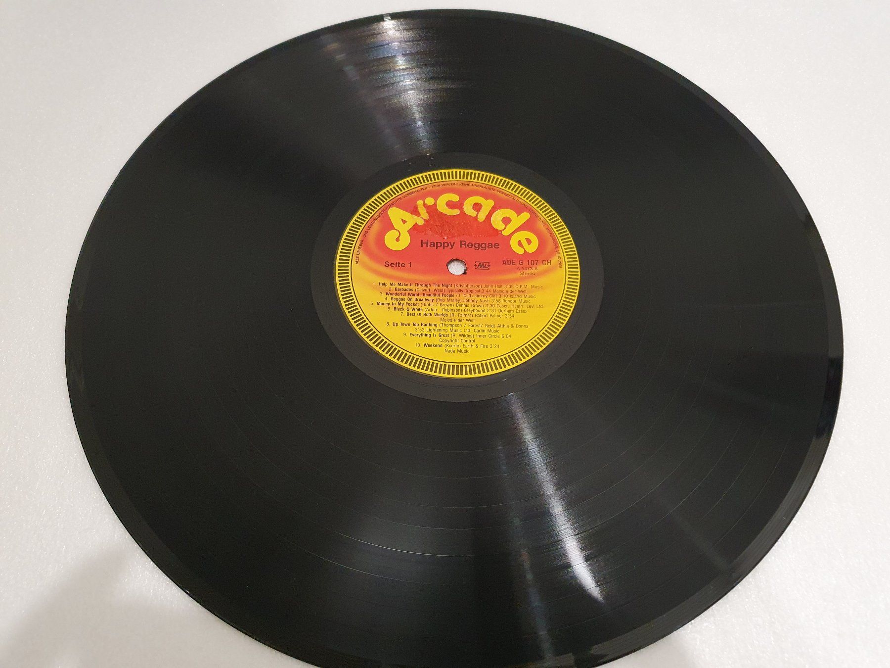 Dischi in vinile: Happy Reggae – Usato da Uster venduto da Vinyl-Leidenschaft 3