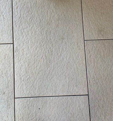 Rivestimenti per pavimenti: Gartenplatten – Usato da Kaiseraugst venduto da lexi067 1
