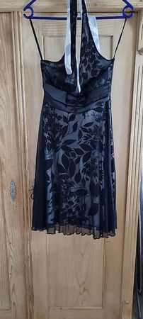 Kleid gr 32/34