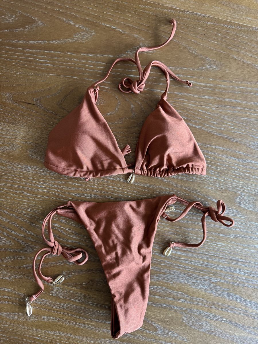 Badekleider & Bikinis: Cute Beach-Ready Bikini Set with Shell Details, Size M NEW – Neu und originalverpackt aus Gockhausen von van_82kh 1