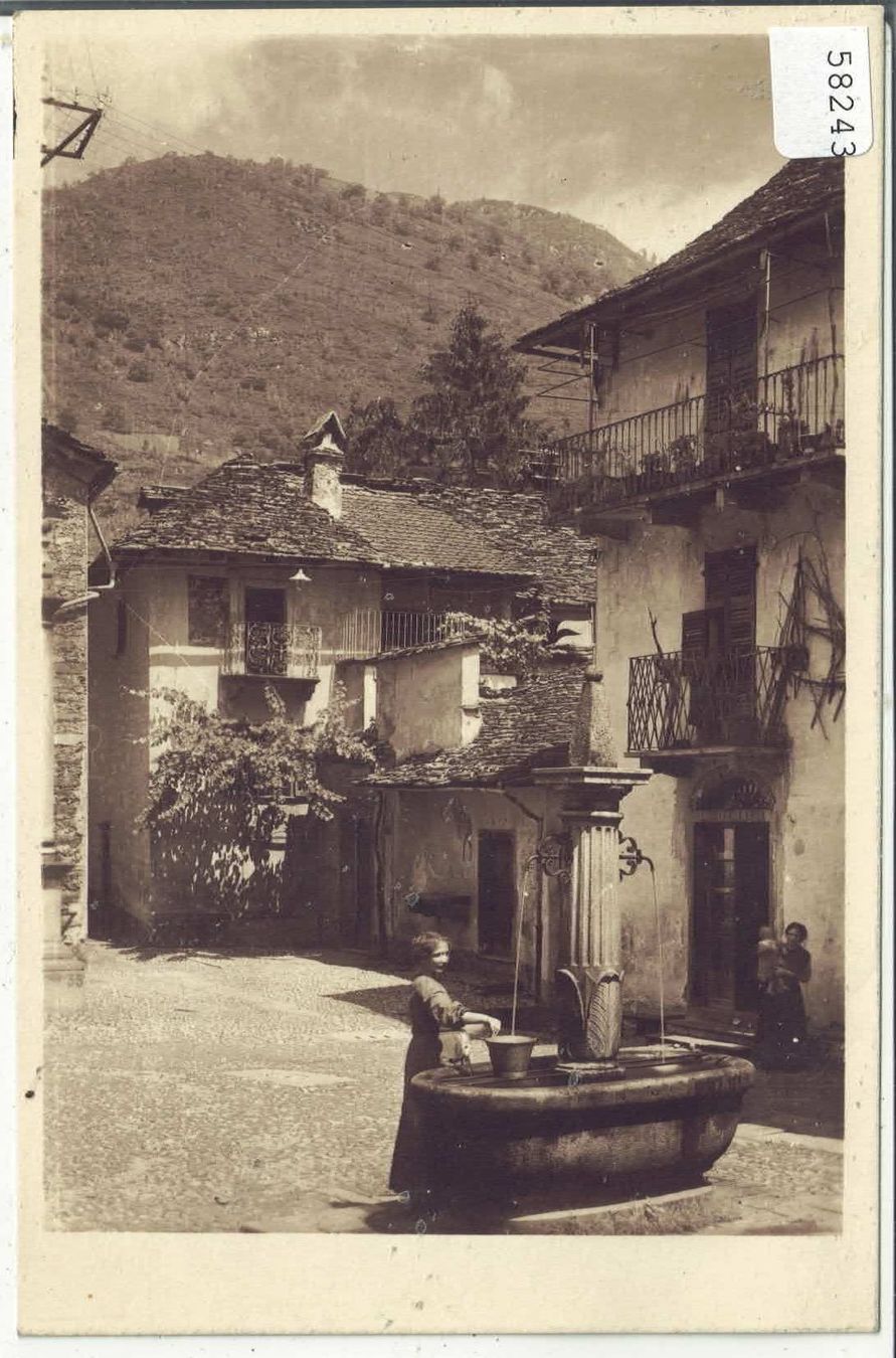Cartoline postali: Piazza del Mercano - Intragna - animee – Usato da Ettingen venduto da Kartenplanet