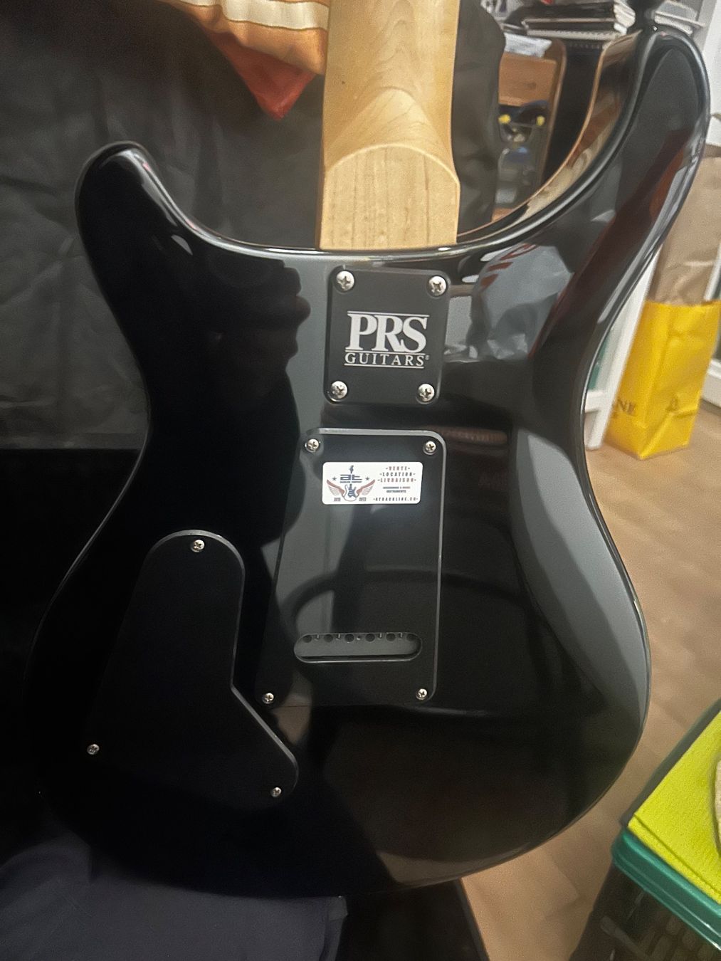 PRS Strumenti musicali: PRS CE24 (Black) – Nuovo (secondo la descrizione) da Gletterens venduto da atmusicstore 2