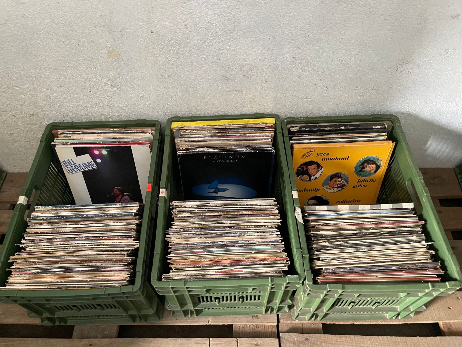Vinyles: 3 caisses de disques vinyle 33 tours – D'occasion à La Croix (Lutry) par netrajet 9