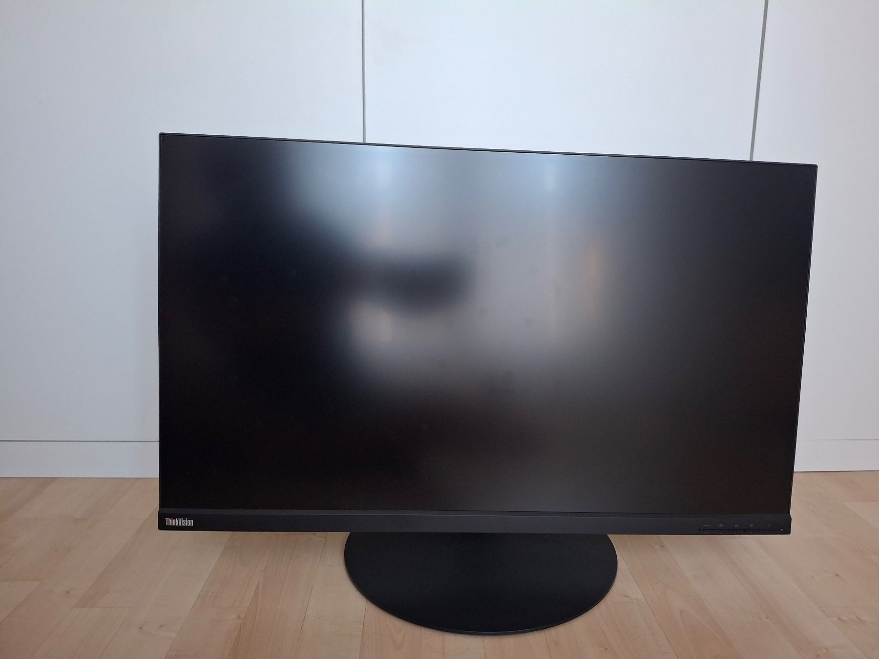 Lenovo Monitor: Lenovo ThinkVision P32u-10 – Usato da Zug venduto da Donot
