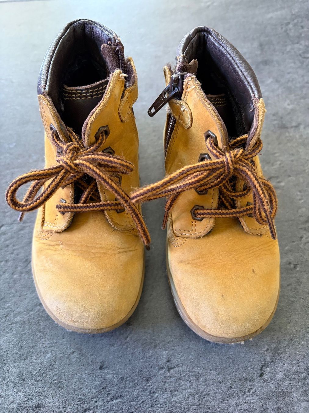 Elefanten Scarpe per ragazzi: Bottine elephanten taille 24 – Usato da Liddes venduto da Couik